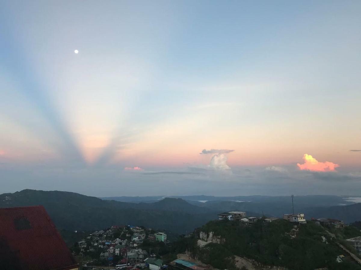 Vacation House In Baguio With Amazing Sunset Views Baguio City Esterno foto